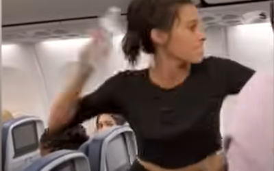 Passenger kicked off Delta flight after throwing bottle at flight attendant